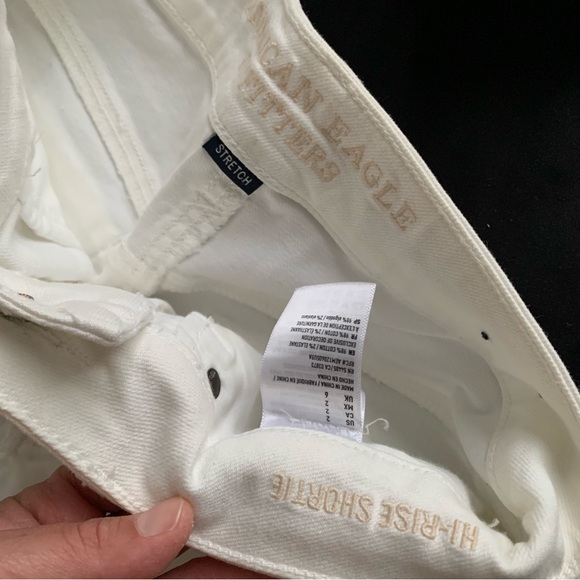 AMERICAN EAGLE OUTFITTERS SET OF 2 SHORTS IN SIZE 2 HIGH RISE WORN JUST A FEW - Picture 3 of 5